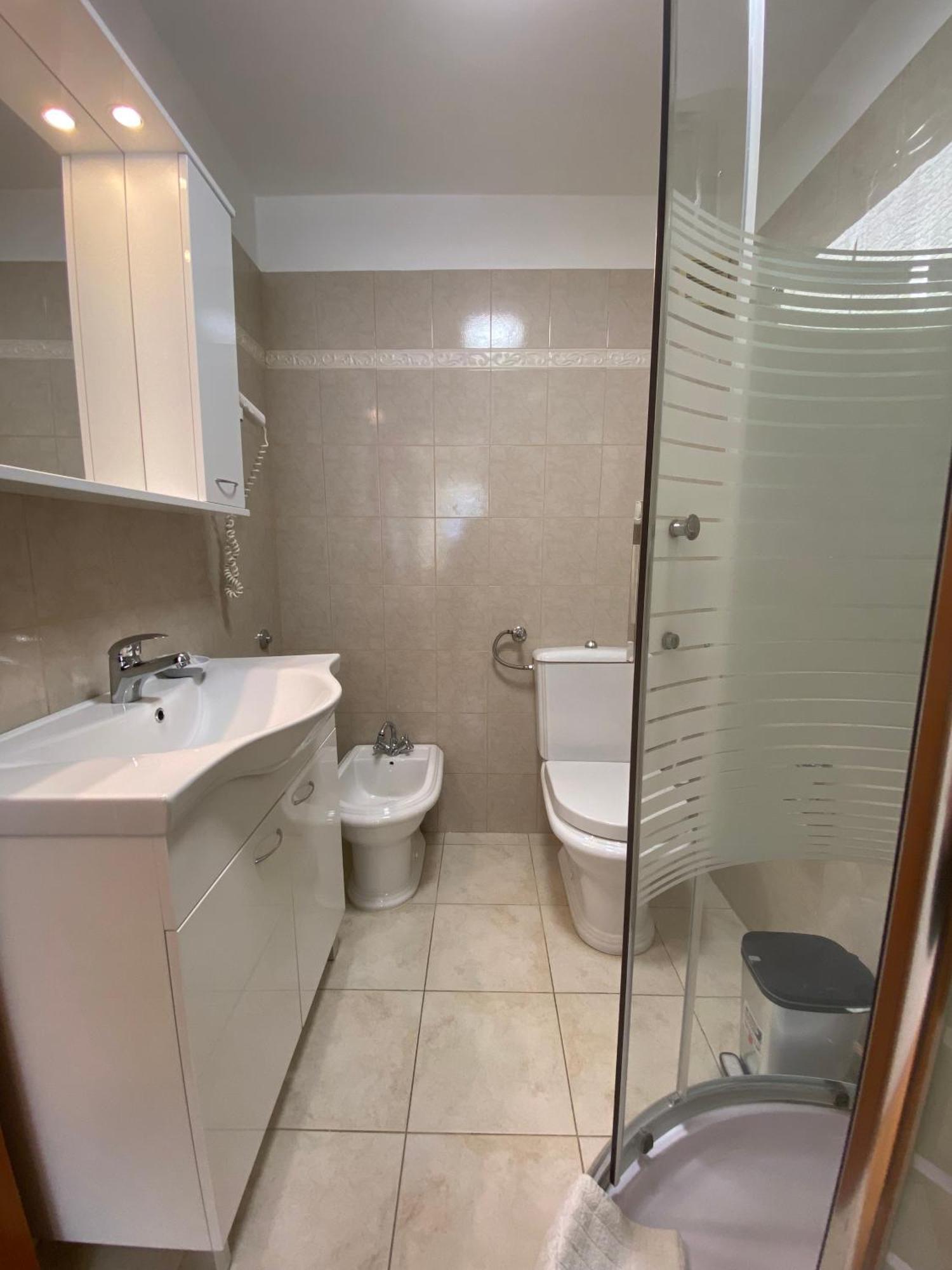 Rooms Base Split Zewnętrze zdjęcie